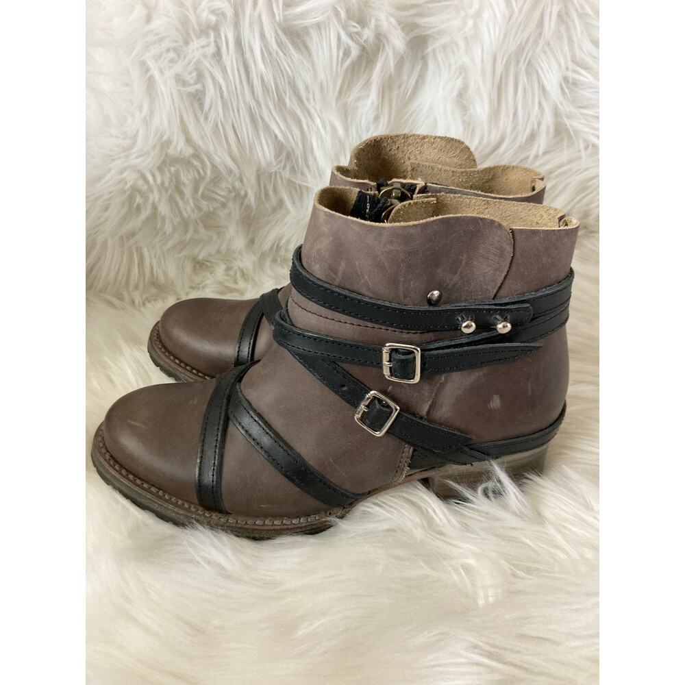 FREEBIRD Madison Booties Brown Black 7 Boots - Picture 6 of 10